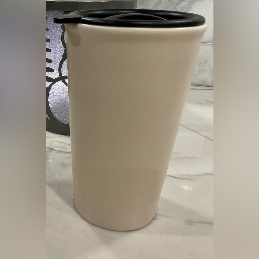 Charlie Brown & Snoopy Hallmark Travel Mug NWOT - Picture 4 of 8
